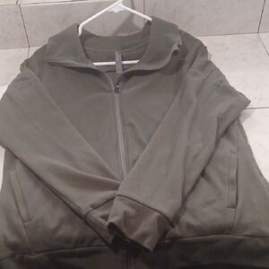 Mondetta Women's Olive Green Zip-Up Sweater